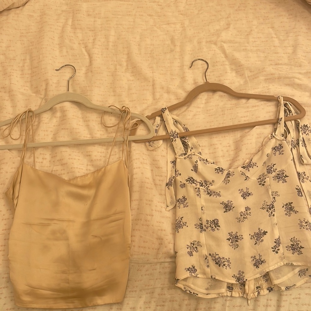 Reformation tops